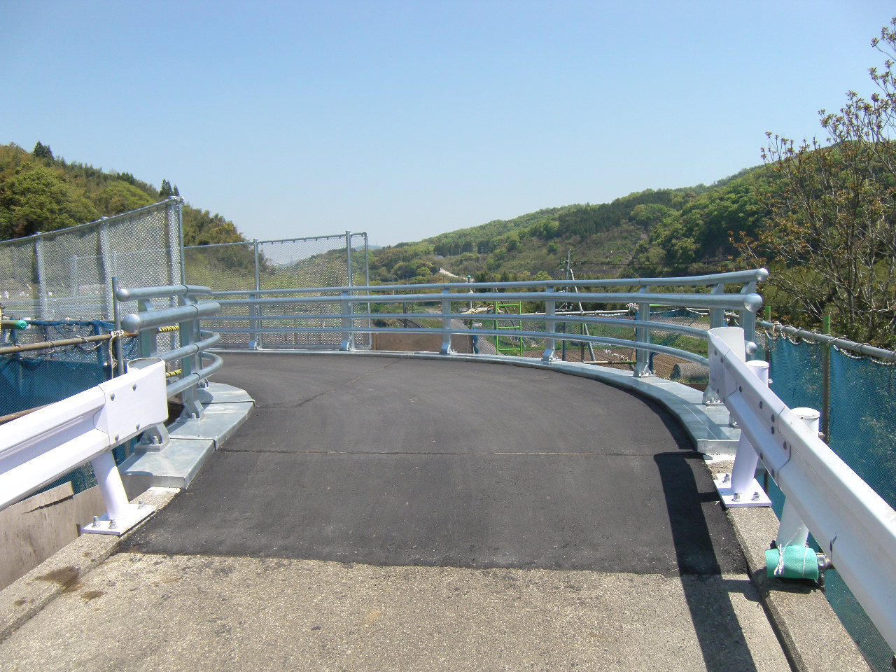 鳥の巣橋拡幅後状況4